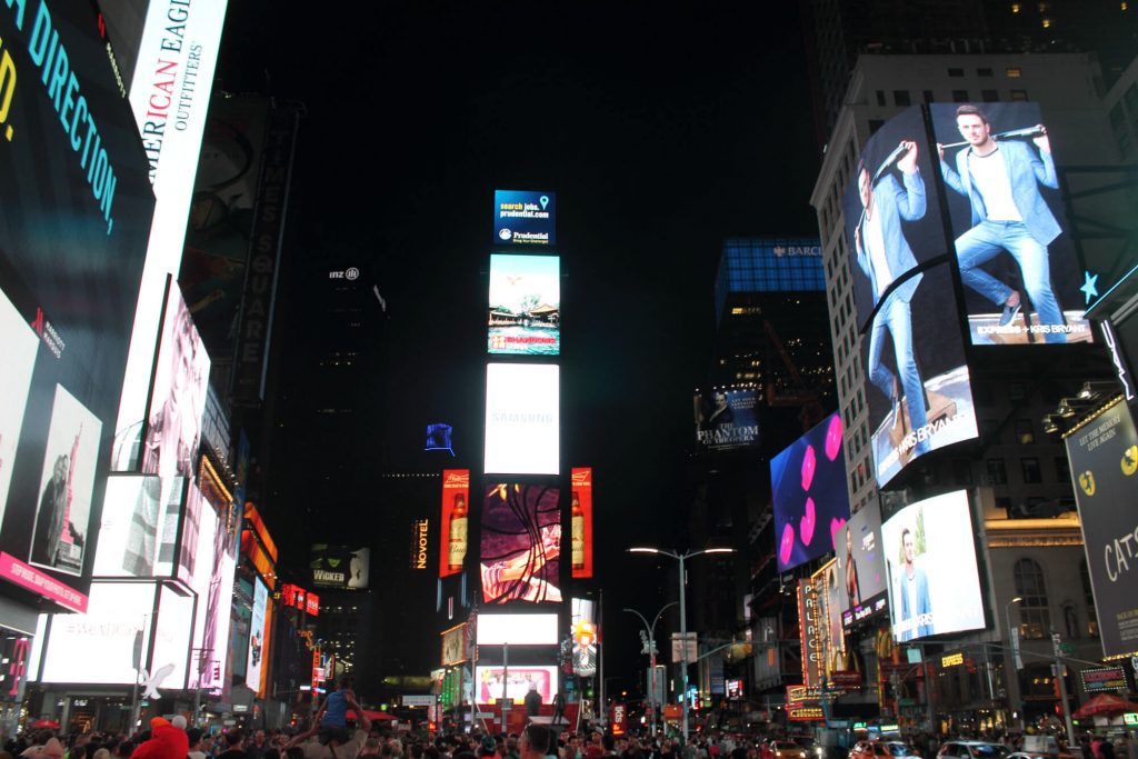 Times Square Nuit