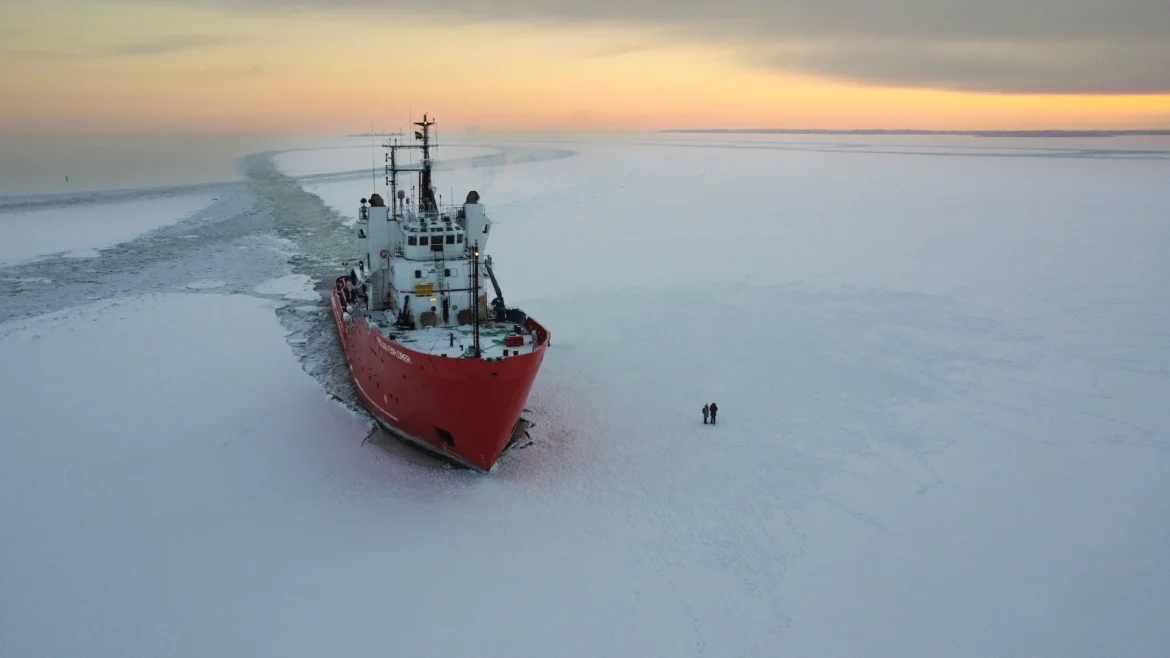 Polar Explorer Icebreaker