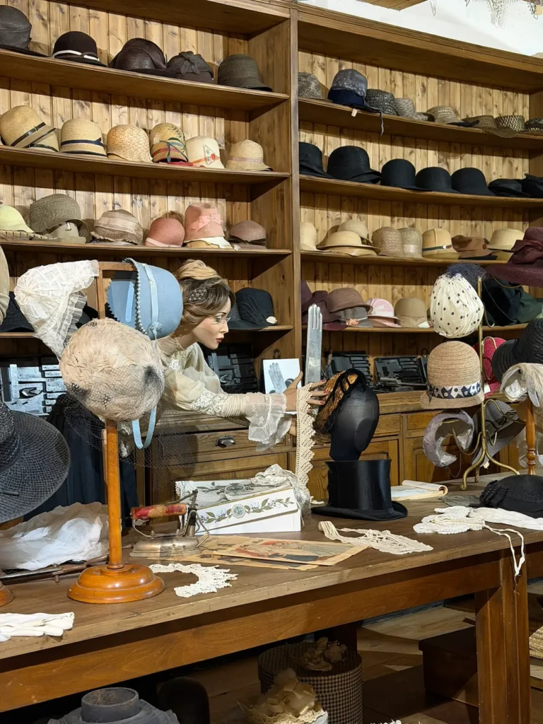 larzac-musee-traditions-modeuse