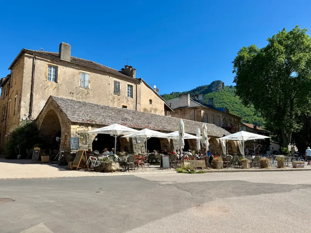 visiter-le-larzac-nant